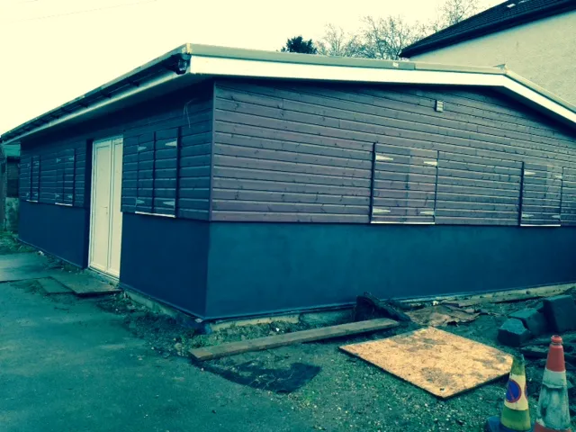 hut-cladding-2